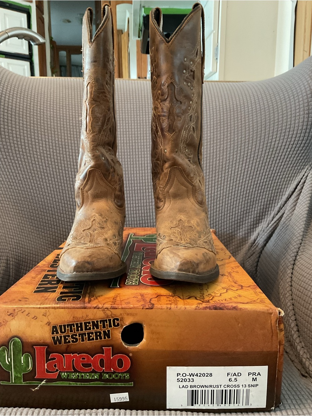 Laredo Brown Distressed Western Cowboy Boots